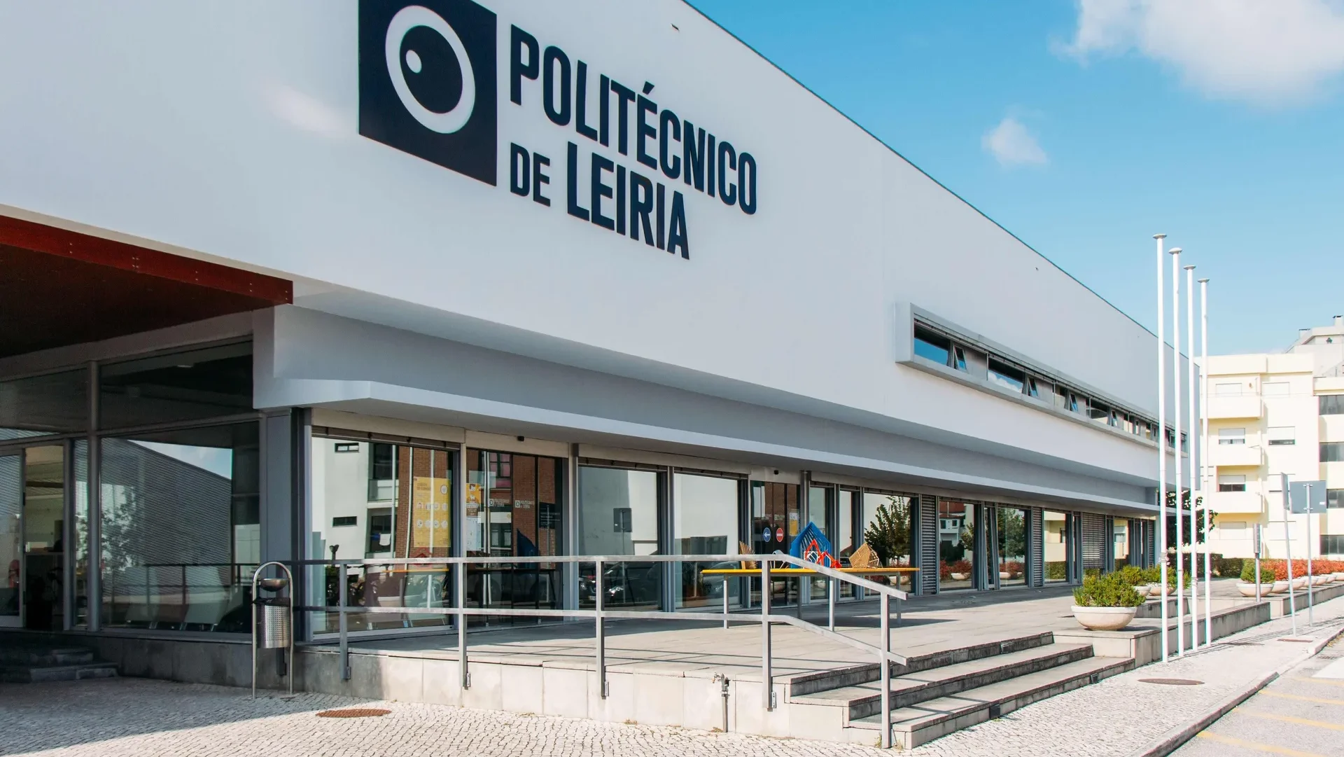 P8 Fachada Principal Politécnico De Leiria Serviços Centrais