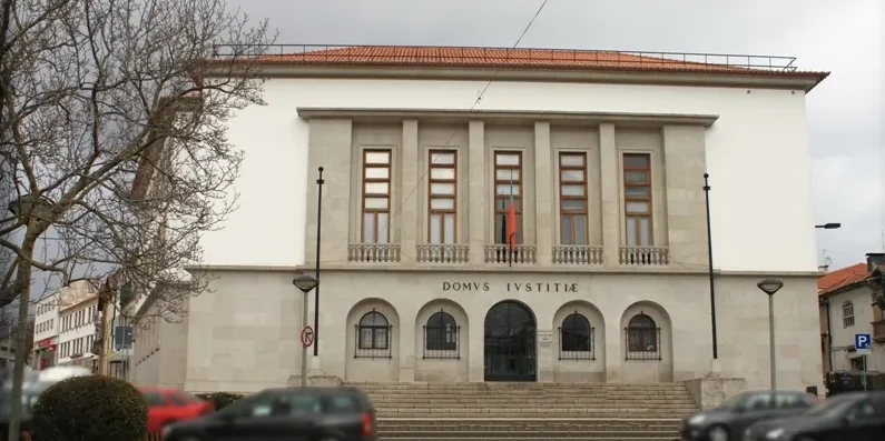 Tribunal Judicial Da Comarca De Vila Real