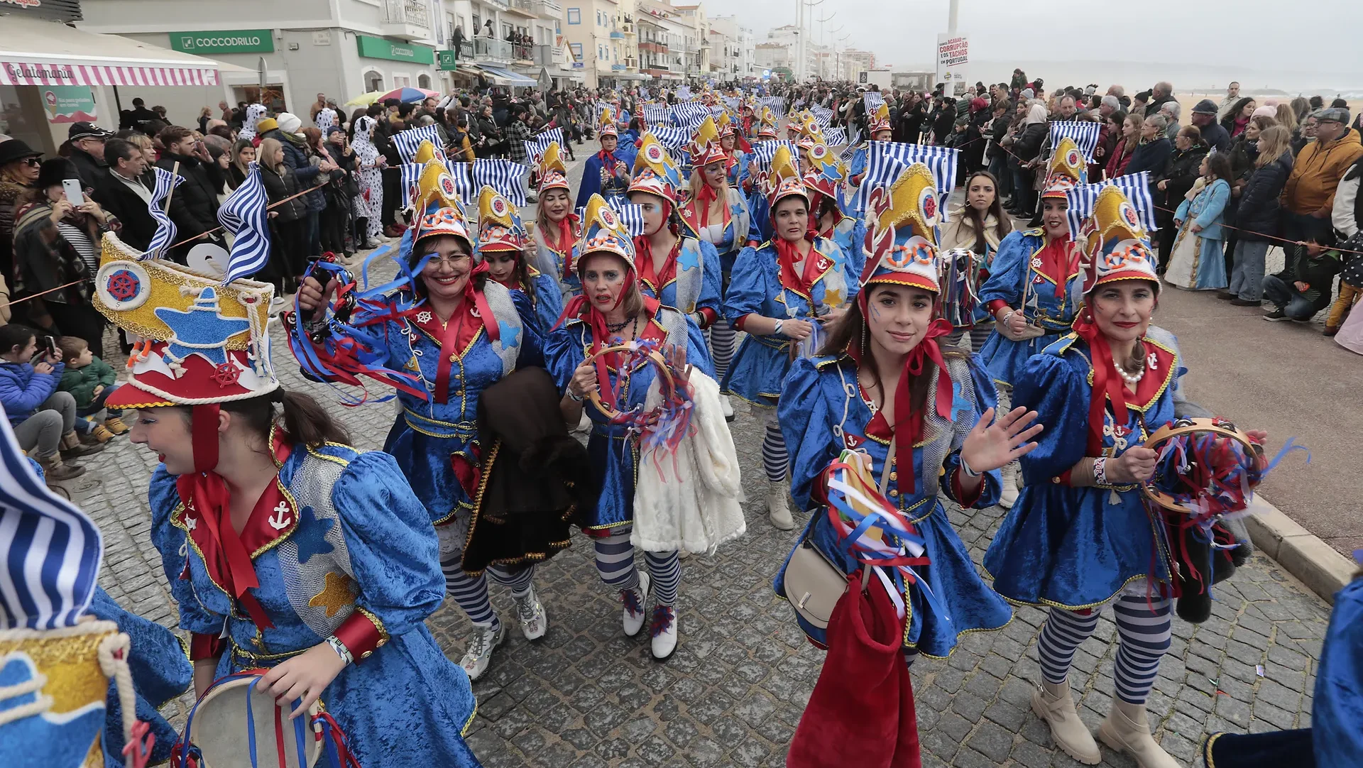 P14 Carnaval Nazare Lfc