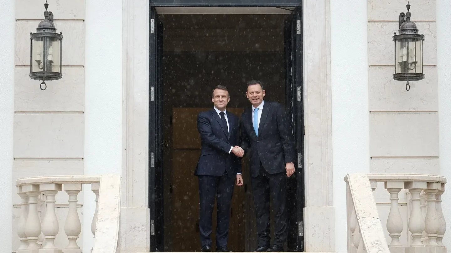 Macron E Pm